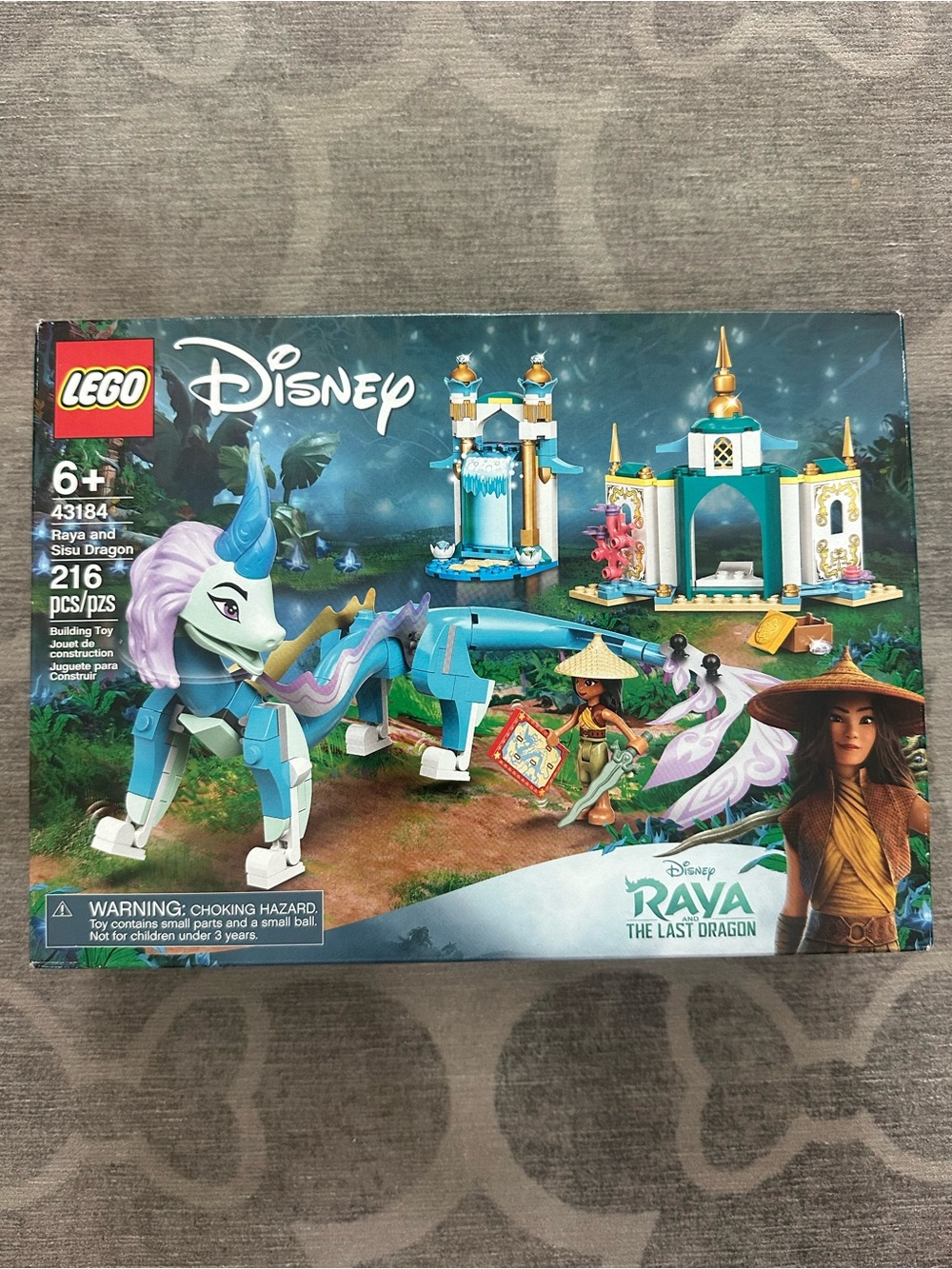 LEGO Disney Raya & Sisu
Dragon (43184) building set